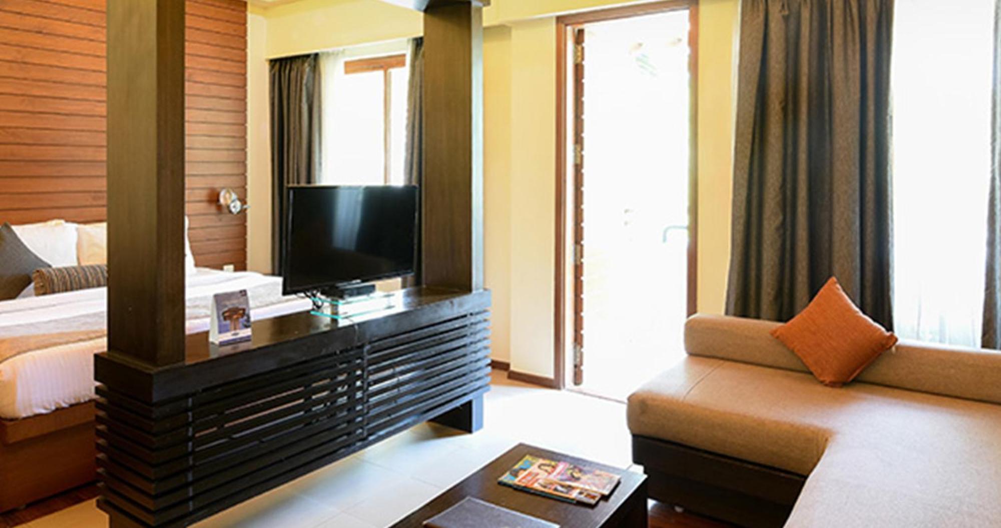 The Golkonda Resort And Spa 하이데라바드 외부 사진